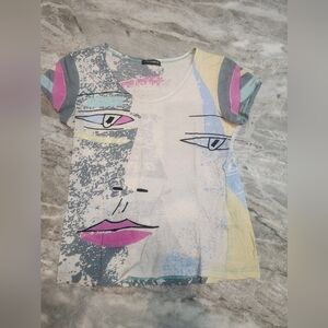 Paramita Abstract Face Graphic T-Shirt Women’s M Cotton Artsy Print Top